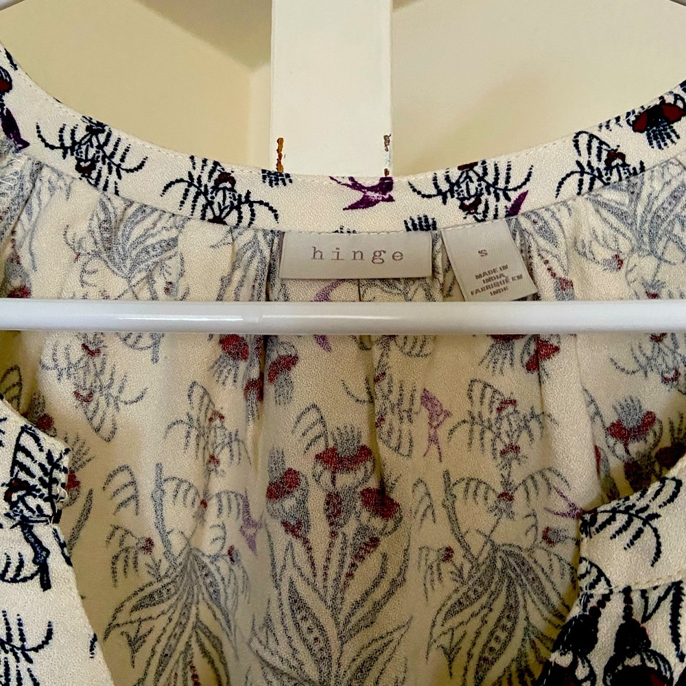 Hinge brand women’s blouse
